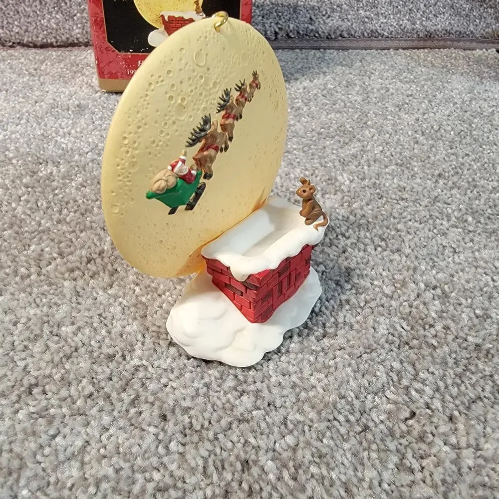 Hallmark 1997 Collectors Ornament Mouse Reindeer Happy Christmas‎ to All